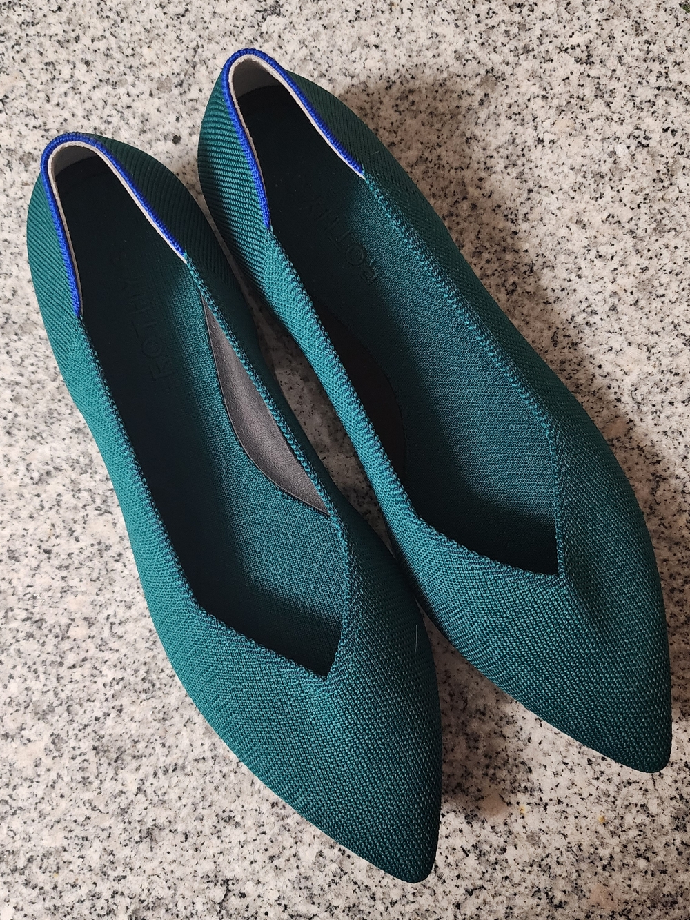 Rothy's Emerald Green Pointed Knit Flat - Women's 8.5 US - Picture 2 of 3